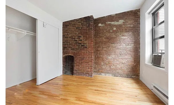 Rented by R New York | media 11