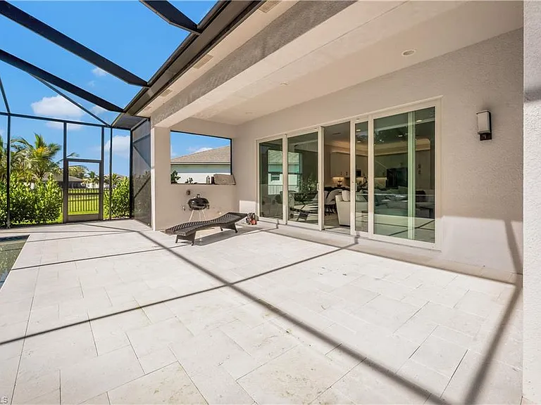 11453 Jacaranda Dr — Photo 25