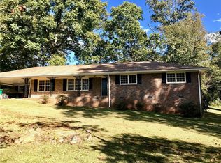 536 Rimrock Trl, Stone Mountain, GA 30083