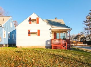 5579 Oakwood Ave, Maple Heights, OH 44137