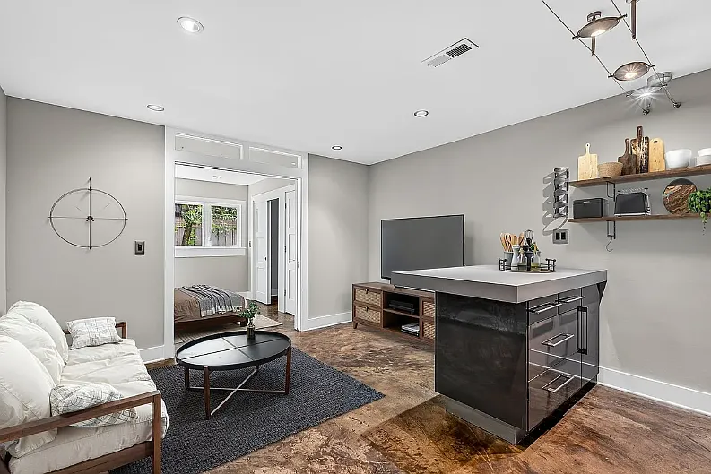 Modern Living at 40 Bee Street Condos in Charleston, SC! — Photo 2