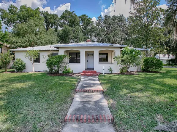 307 Oxford St, Wildwood, FL 34785