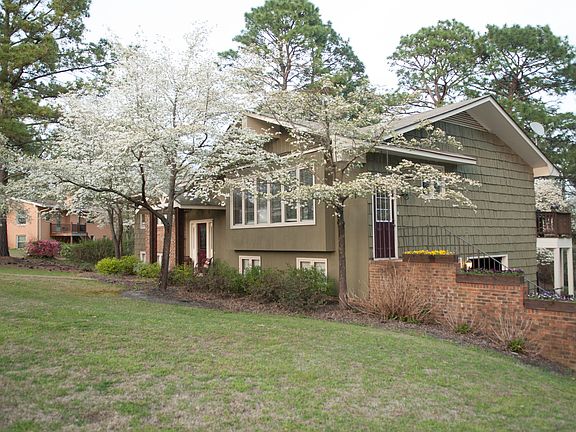 2nd image of 109 Cypress Lakes Cir