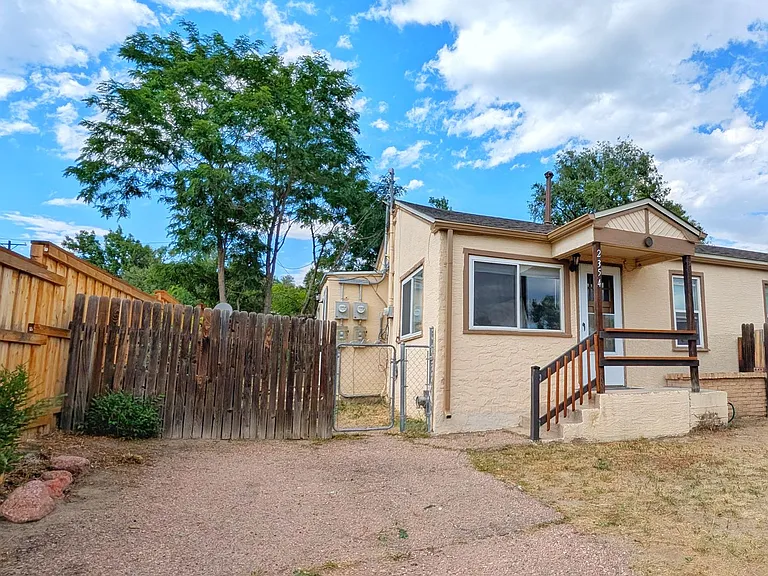 2354 E San Rafael St — Photo 1