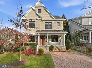 1723 N Barton St, Arlington, VA 22201