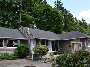 1613 5th St SE, Puyallup, WA 98372
