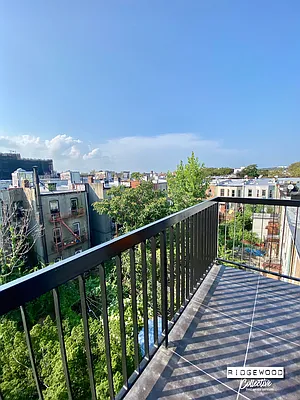 Rented by Voro NYC | media 11