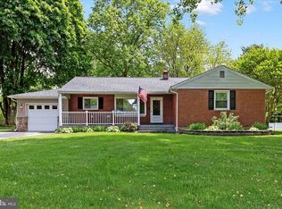 231 Maxson Rd, Lancaster, PA 17601