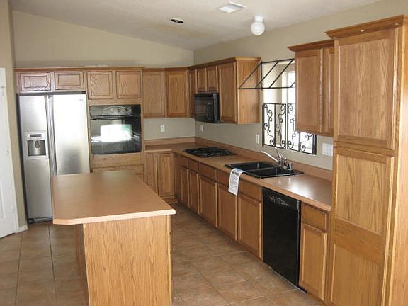 3rd image of 10119 Calle Bella NW