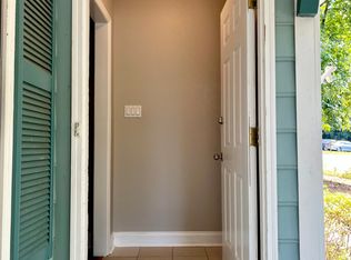 4057 Coopers Hill Dr SE, Smyrna, GA 30080