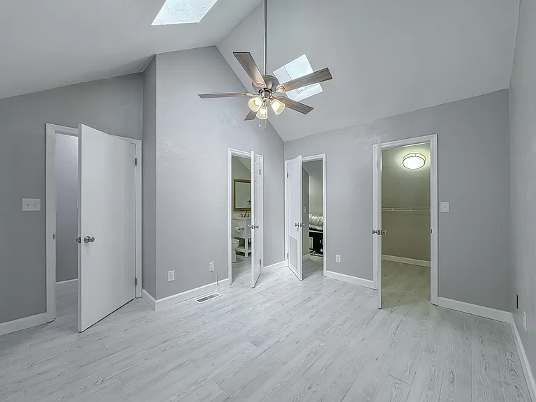 934 S Lipona Rd — Photo 29