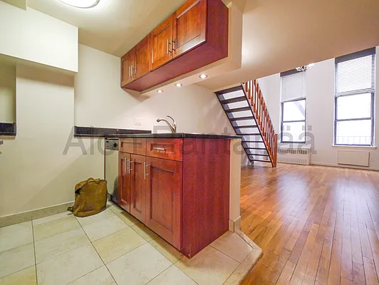 Rented by (Legacy) NY Quality Living Uptown | media 22