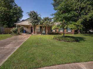 712 McAuley Cir, West Memphis, AR 72301