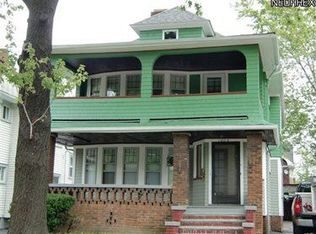 1669 Coventry Rd, Cleveland, OH 44118