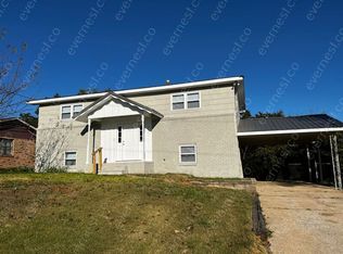 931 N Mountain Dr, Fultondale, AL 35068