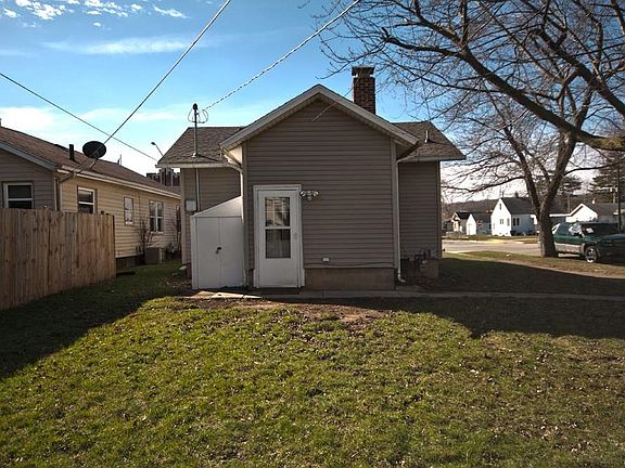 3rd image of 1524 Milburn Blvd