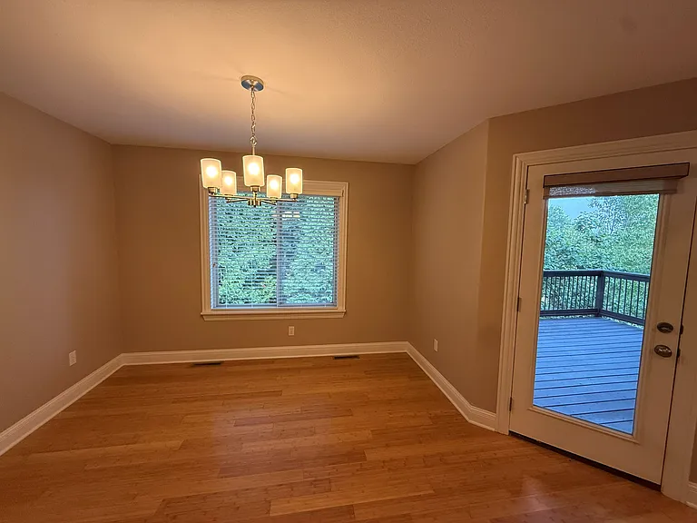 6802 Stanwood Dr — Photo 17