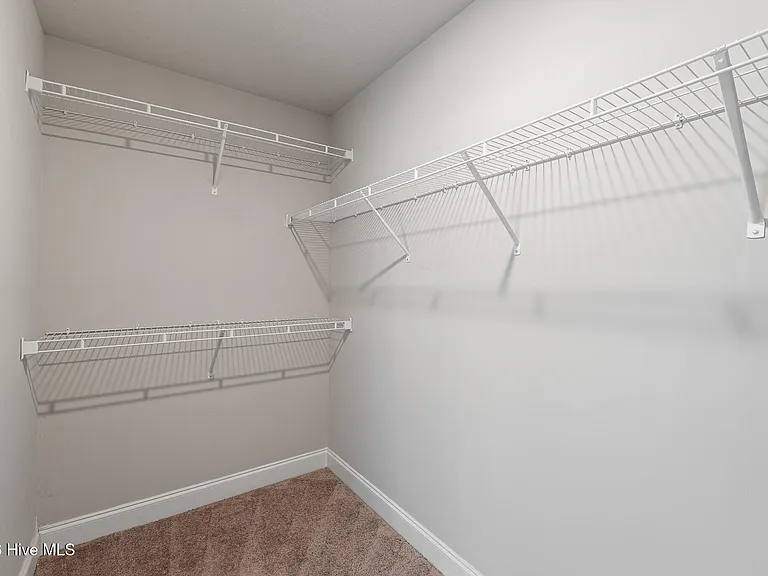 2097 Limerick Ct — Photo 10