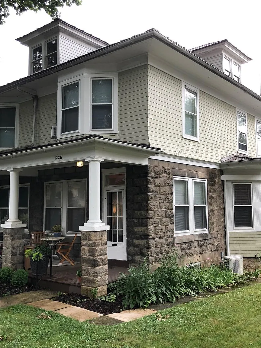 1226 Cleveland Ave photo 1