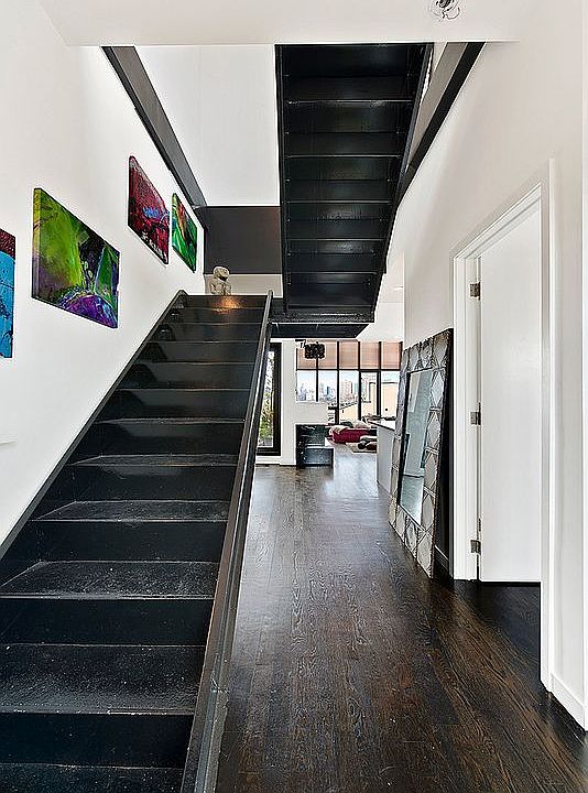 1st image of 122 West St #Phk