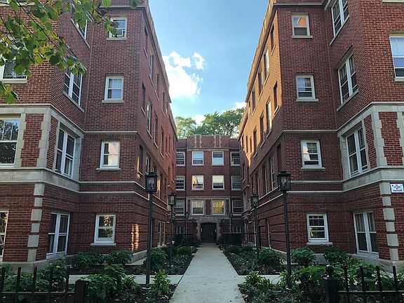 4th image of 4522 N Malden St APT 106
