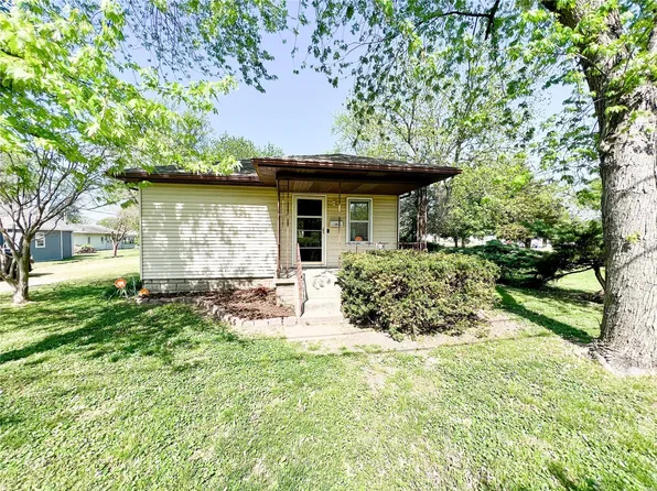 603 Plum St, Cahokia, IL 62206