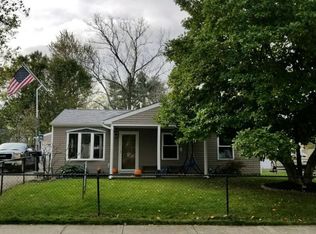 211 Crestview Dr, Johnstown, OH 43031