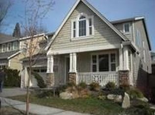 8616 137th Ave SE, Newcastle, WA 98059