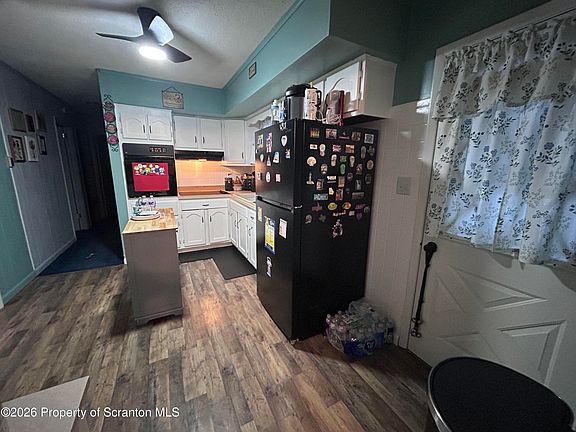 5th image of 925 Lackawanna Ave