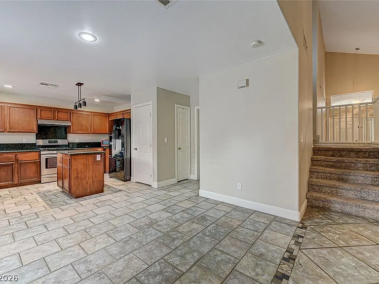 317 Greenleaf Glen St — Photo 18