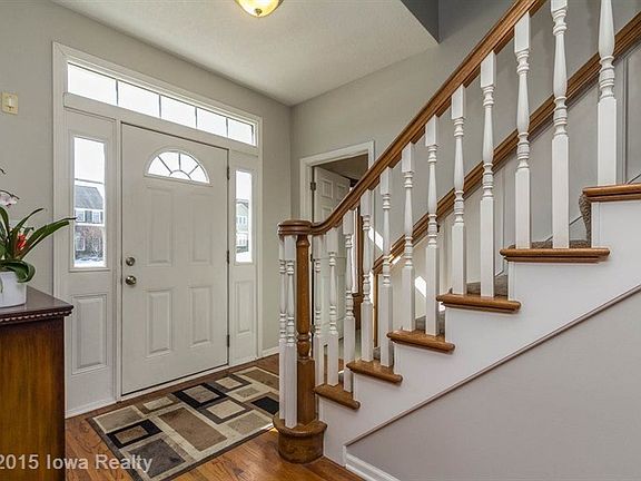 2nd image of 5919 Northview Dr