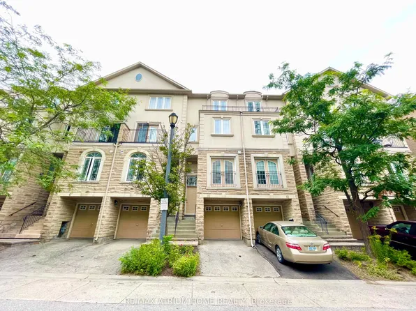 10 William Poole Way, Toronto, ON M2N 7A7
