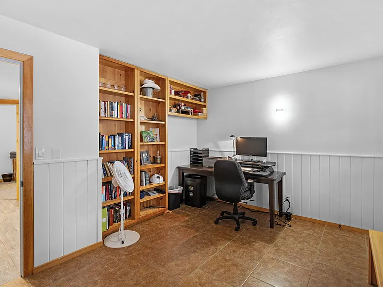 3045 Sourdough Rd — Photo 43