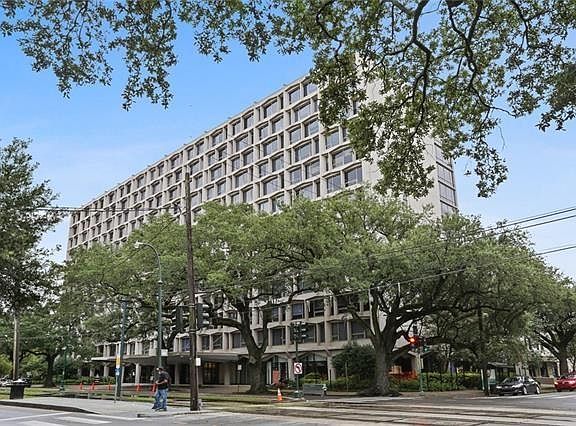 2nd image of 2100 Saint Charles Ave APT 8M