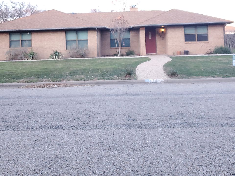 1st image of 3502 Windmill Dr