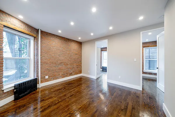 Rented by Douglas Elliman | media 29