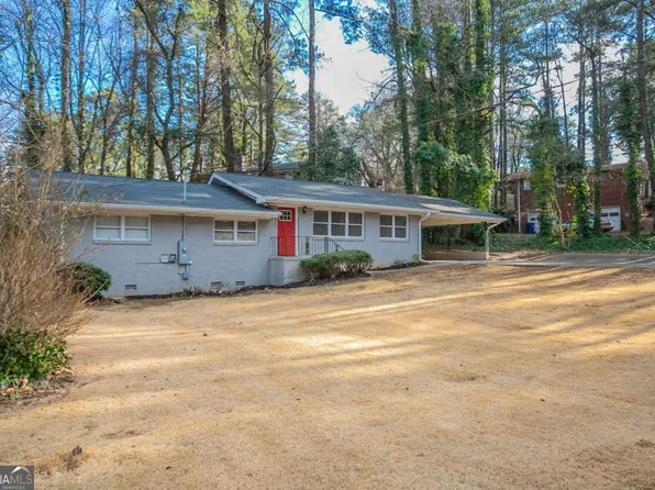 3482 Scenic Dr, East Pt, GA 30344