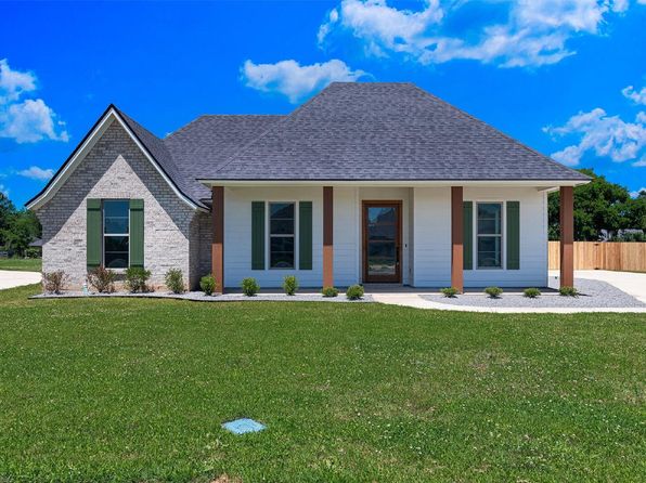 321 Newport Ln