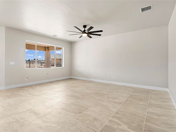 4th image of 7068 Digger Avenue