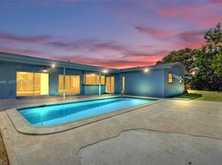 8699 NW 26th Pl, Sunrise, FL 33322