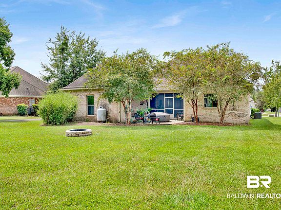 4th image of 9240 Bay Point Dr
