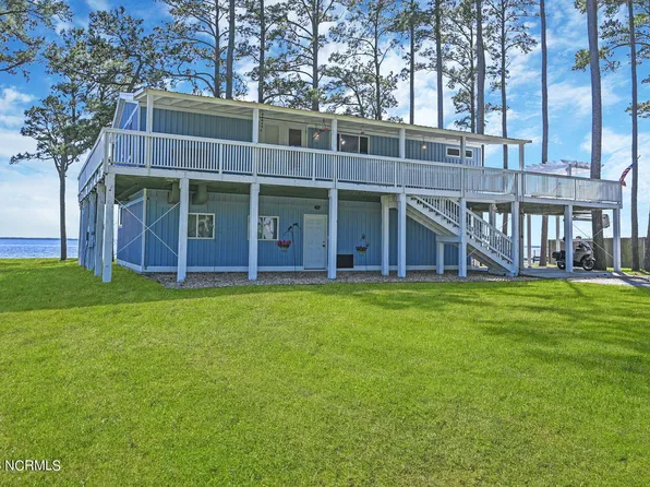 1811 Old Pamlico Beach Road W, Belhaven, NC 27810