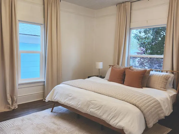 5533 S Kelly Ave, Portland, OR