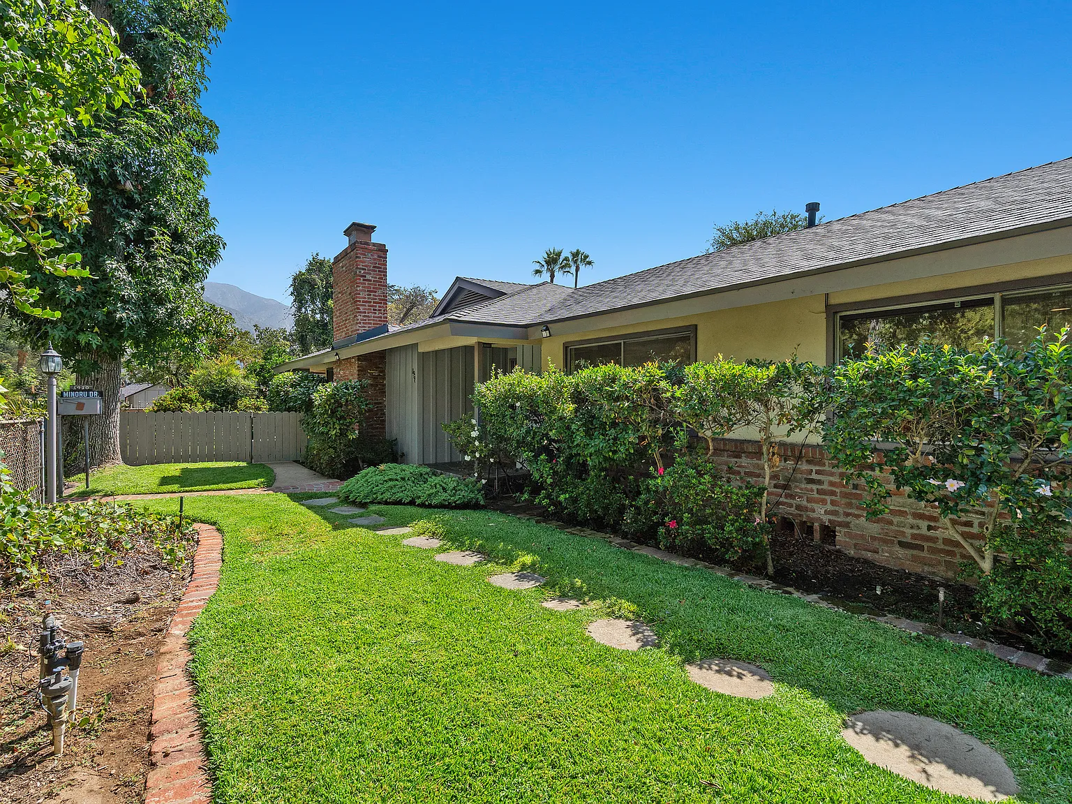 3 bed, 1894 sqft, $6,500 — Photo 3