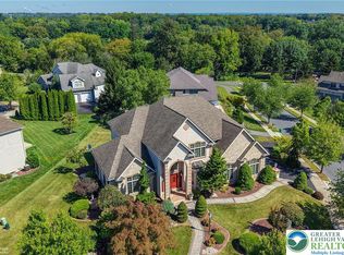 19 Spring Wood Dr, Allentown, PA 18104