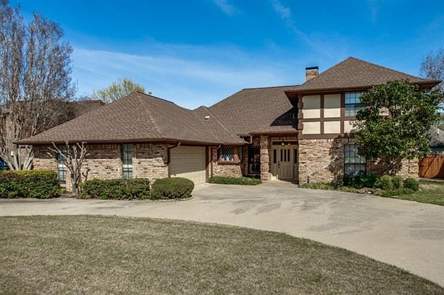 1st image of 6738 Lake Shore Dr