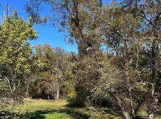 Keith St, Mount Vernon, TX 75457