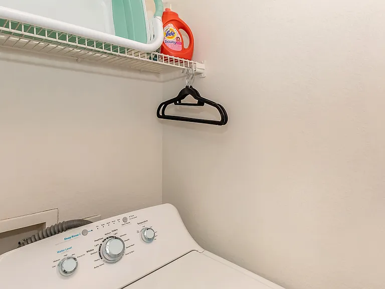 Eagle's Point Apartments — Photo 42