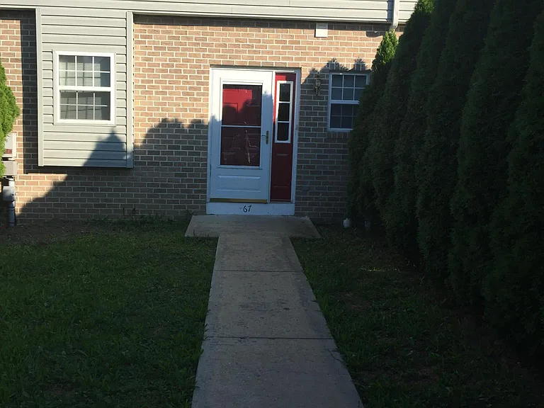 67 Johns Dr — Photo 14
