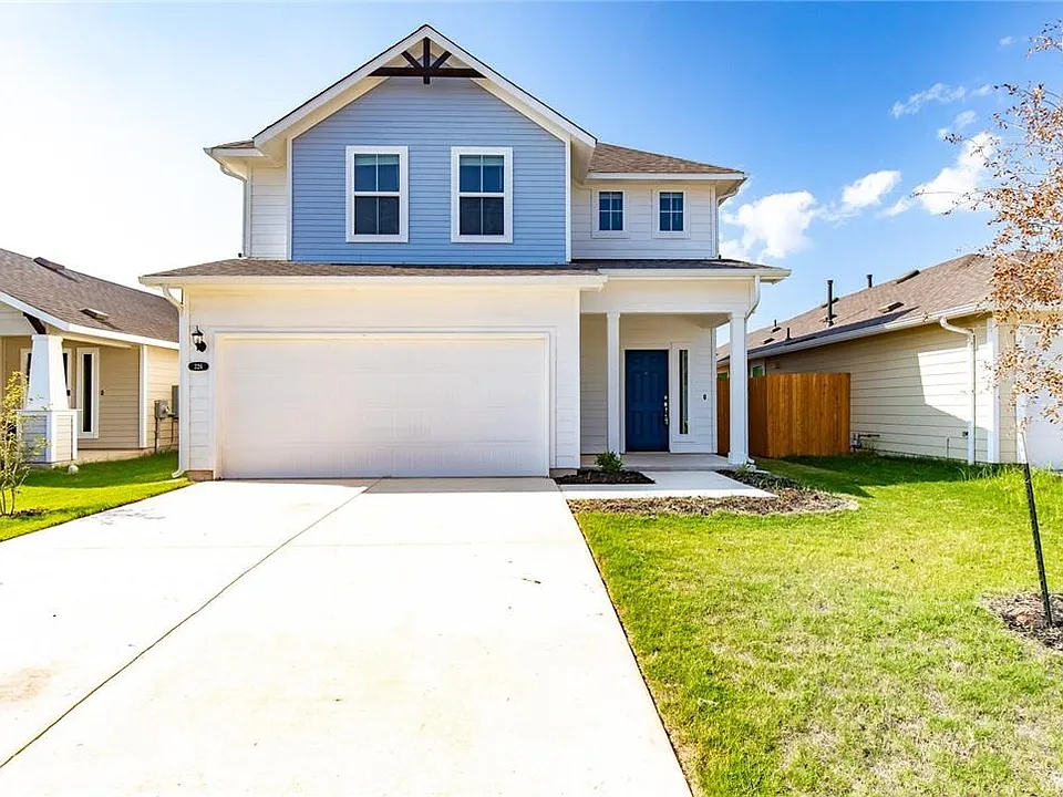 226 Trailside Ln